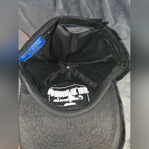 NWT - San Francisco w/ Bear Cap - Black - Picture 4 of 6